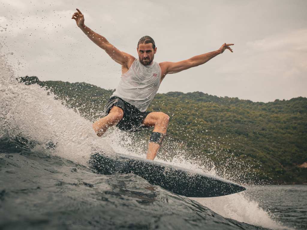 Chris Thomson surfer